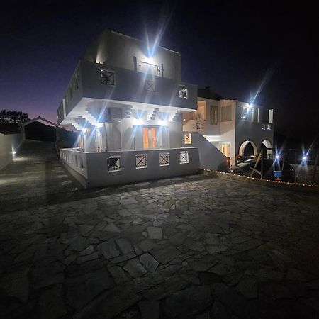 Damatria studio Karpathos Esterno foto